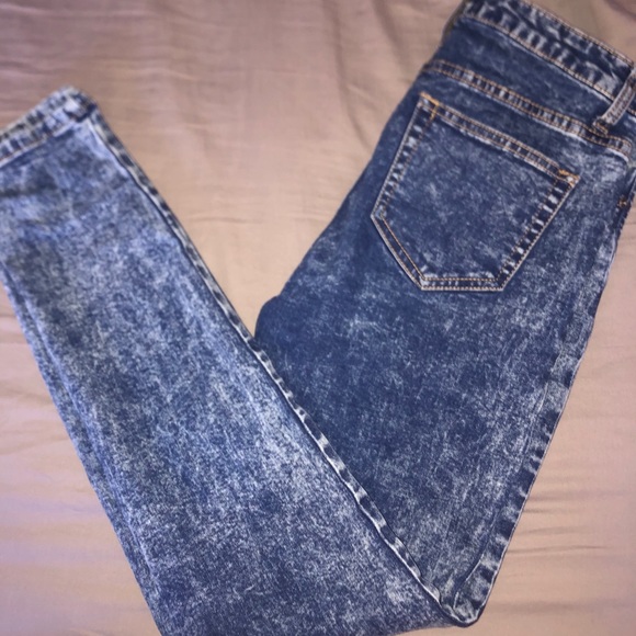 Forever 21 high waisted jeans new condition - Picture 3 of 4